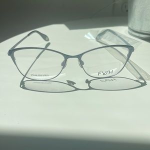 FYSH GLASSES- DEMO LENS IN